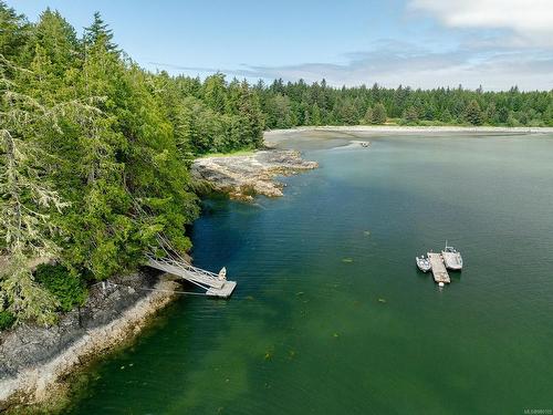 Lt 1 Vargas Island, Tofino, BC 