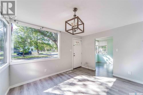 622 31St Street W, Saskatoon, SK - Indoor