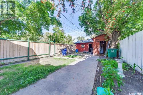 622 31St Street W, Saskatoon, SK - Outdoor