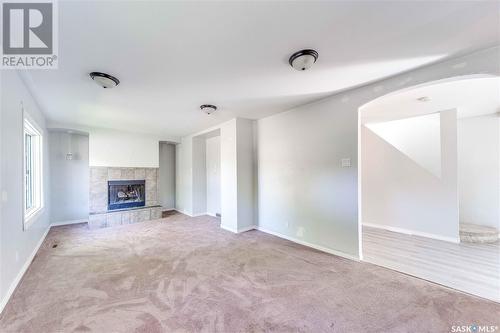 622 31St Street W, Saskatoon, SK - Indoor With Fireplace