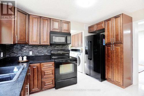 795 Stone Road N, Guelph, ON - Indoor Photo Showing Kitchen