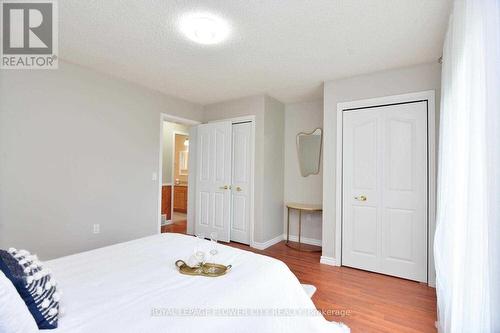 795 Stone Road N, Guelph, ON - Indoor Photo Showing Bedroom