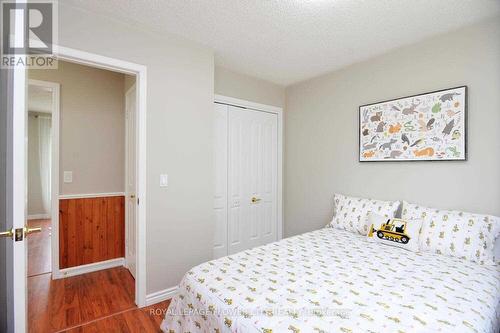 795 Stone Road N, Guelph, ON - Indoor Photo Showing Bedroom