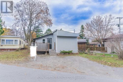 116 - 63 Whites Road N, Quinte West, ON - Outdoor