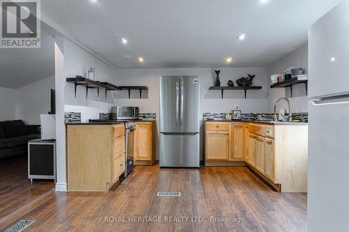 116 - 63 Whites Road N, Quinte West, ON - Indoor Photo Showing Kitchen