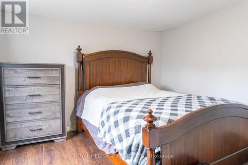 116 - 63 Whites Road N, Quinte West, ON - Indoor Photo Showing Bedroom