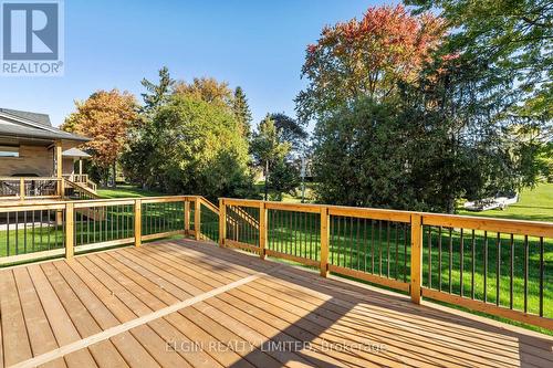 21 Berardi Crescent, South-West Oxford (Mount Elgin), ON - Outdoor With Deck Patio Veranda With Backyard