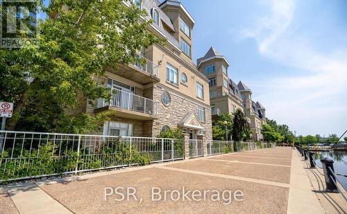 635 - 38 Stadium Road, Toronto, ON - Outdoor