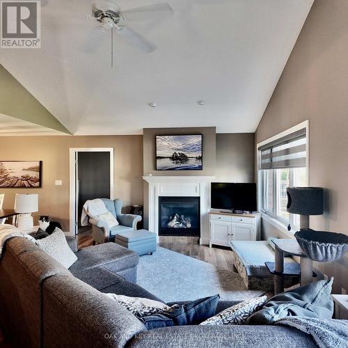 69 Greenway Boulevard, St. Thomas, ON - Indoor Photo Showing Living Room With Fireplace