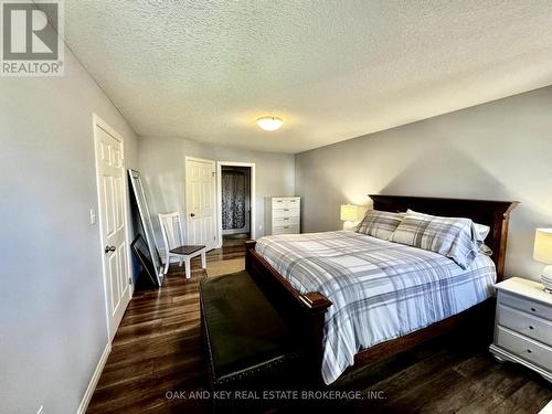 69 Greenway Boulevard, St. Thomas, ON - Indoor Photo Showing Bedroom