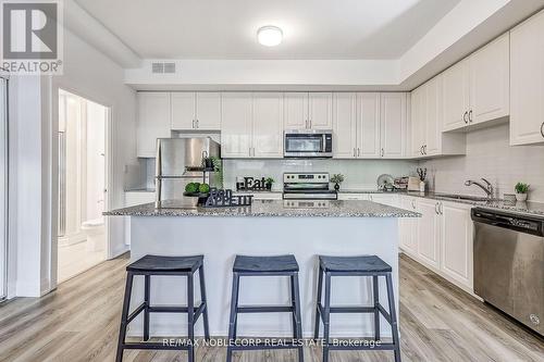 B602 - 5279 Highway  7 Road, Vaughan, ON - Indoor Photo Showing Kitchen With Stainless Steel Kitchen With Upgraded Kitchen