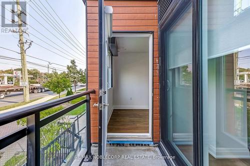 B602 - 5279 Highway  7 Road, Vaughan, ON - Outdoor With Balcony With Exterior