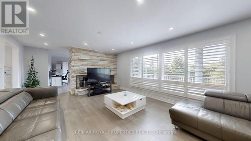 4822 2Nd Line, New Tecumseth, ON - Indoor Photo Showing Living Room