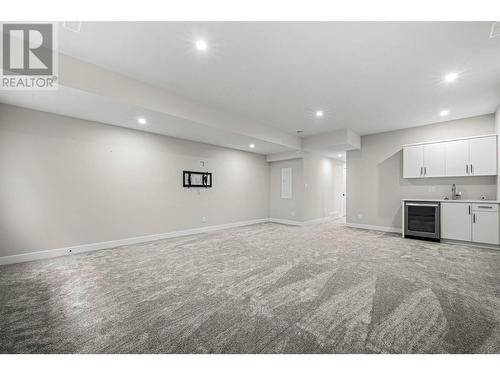 2126 Lupin Court, Kamloops, BC - Indoor