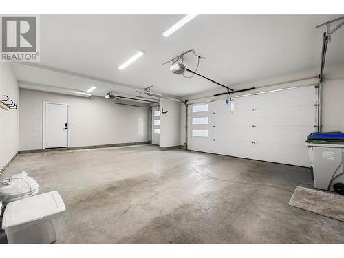 2126 Lupin Court, Kamloops, BC - Indoor Photo Showing Garage