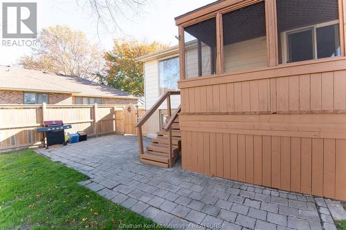 31 Earl Drive, Chatham, ON - Outdoor With Exterior