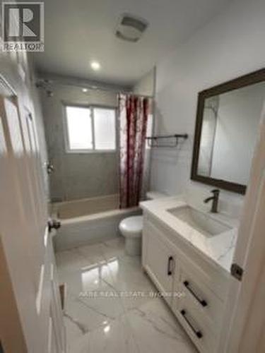 1942 Duluth Crescent, London, ON - Indoor Photo Showing Bathroom