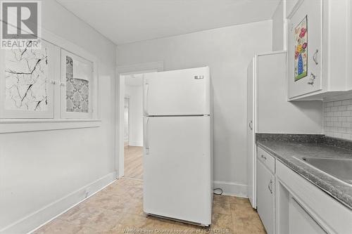 1145 Marentette Avenue, Windsor, ON - Indoor Photo Showing Kitchen