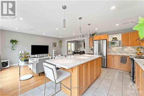 3227 Foxhound Way, Ottawa, ON - Indoor Photo Showing Kitchen With Stainless Steel Kitchen With Upgraded Kitchen