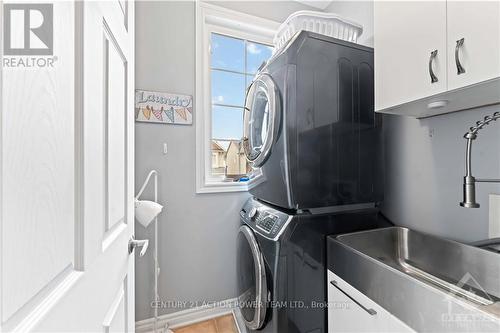 3227 Foxhound Way, Ottawa, ON - Indoor Photo Showing Laundry Room