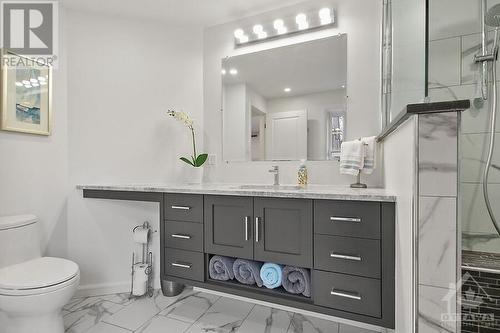 5620 Hope Drive, Manotick, ON - Indoor Photo Showing Bathroom