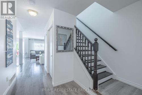 1860 Rollingacres Drive, London, ON - Indoor Photo Showing Other Room