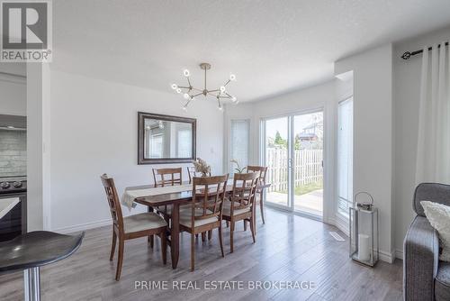 1860 Rollingacres Drive, London, ON - Indoor Photo Showing Dining Room