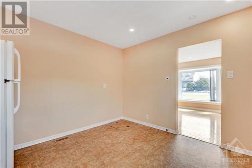 1215 Klondike Road, Ottawa, ON - Indoor Photo Showing Other Room