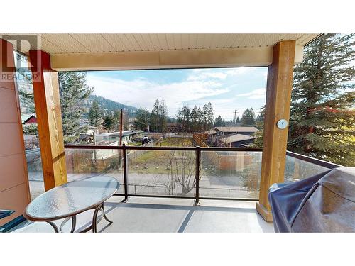 4874 Stanley Street Unit# 204, Radium Hot Springs, BC - Outdoor