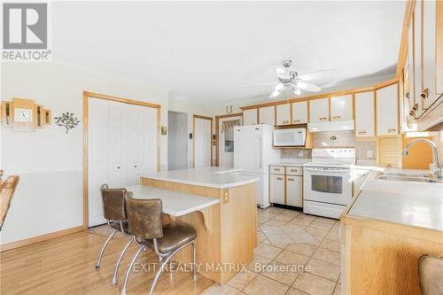 590 Blue Corner Road, Alfred And Plantagenet, ON - Indoor Photo Showing Kitchen With Double Sink