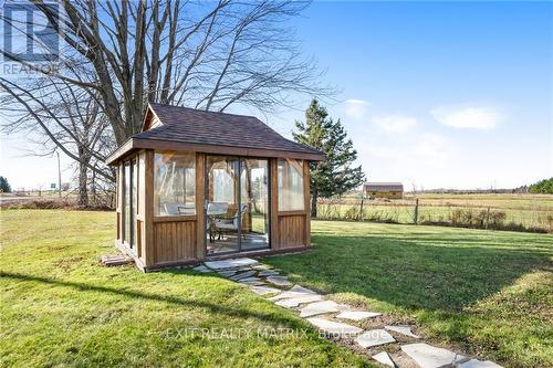 590 Blue Corner Road, Alfred And Plantagenet, ON - Outdoor