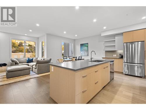 3719 Woodsdale Road Unit# 3, Lake Country, BC - Indoor Photo Showing Kitchen With Stainless Steel Kitchen