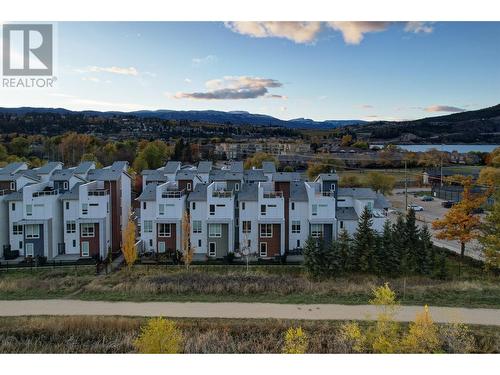 3719 Woodsdale Road Unit# 3, Lake Country, BC - Outdoor