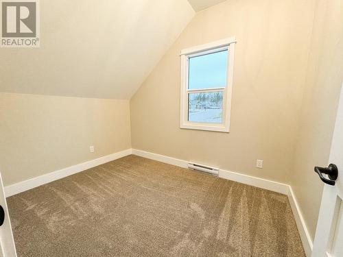 1448 Canterbury Way, Invermere, BC - Indoor Photo Showing Other Room