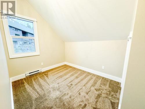 1448 Canterbury Way, Invermere, BC - Indoor Photo Showing Other Room