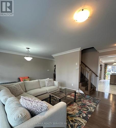 214 - 214 Ellen Davidson Drive, Oakville, ON - Indoor Photo Showing Living Room