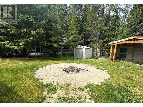 1305 Stoney Lane, Golden, BC - Outdoor With Backyard