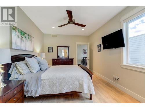 12840 Stillwater Court Unit# 8, Lake Country, BC - Indoor Photo Showing Bedroom