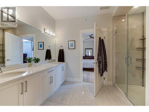 12840 Stillwater Court Unit# 8, Lake Country, BC - Indoor Photo Showing Bathroom