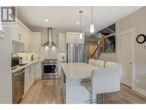 12840 Stillwater Court Unit# 8, Lake Country, BC - Indoor Photo Showing Kitchen With Upgraded Kitchen