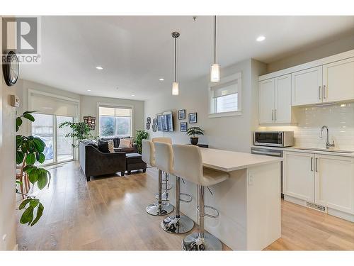 12840 Stillwater Court Unit# 8, Lake Country, BC - Indoor Photo Showing Other Room