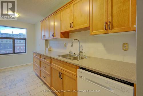 602 - 185 Ontario Street, Kingston (Central City East), ON - Indoor Photo Showing Kitchen With Double Sink