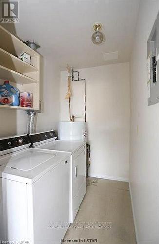 205 - 500 Talbot Street, London, ON - Indoor Photo Showing Laundry Room