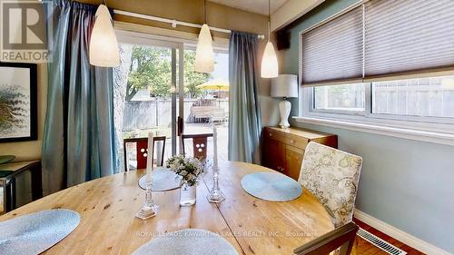 403 Alper Street, Richmond Hill (Crosby), ON - Indoor Photo Showing Dining Room