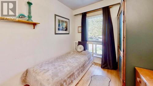 403 Alper Street, Richmond Hill (Crosby), ON - Indoor Photo Showing Bedroom