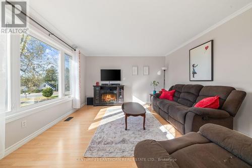 204 Mill Street, Quinte West, ON - Indoor Photo Showing Living Room With Fireplace