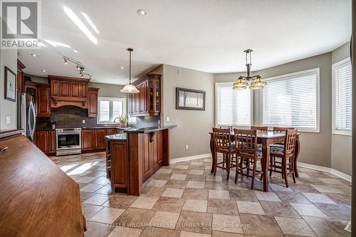 108 Sunnyridge Road, Hamilton, ON - Indoor