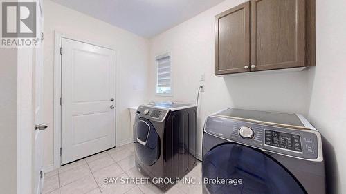 127 William Fair Drive, Clarington, ON - Indoor Photo Showing Laundry Room