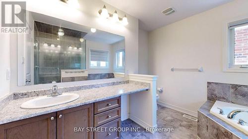 127 William Fair Drive, Clarington, ON - Indoor Photo Showing Bathroom