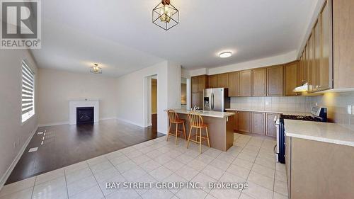 127 William Fair Drive, Clarington, ON - Indoor Photo Showing Kitchen